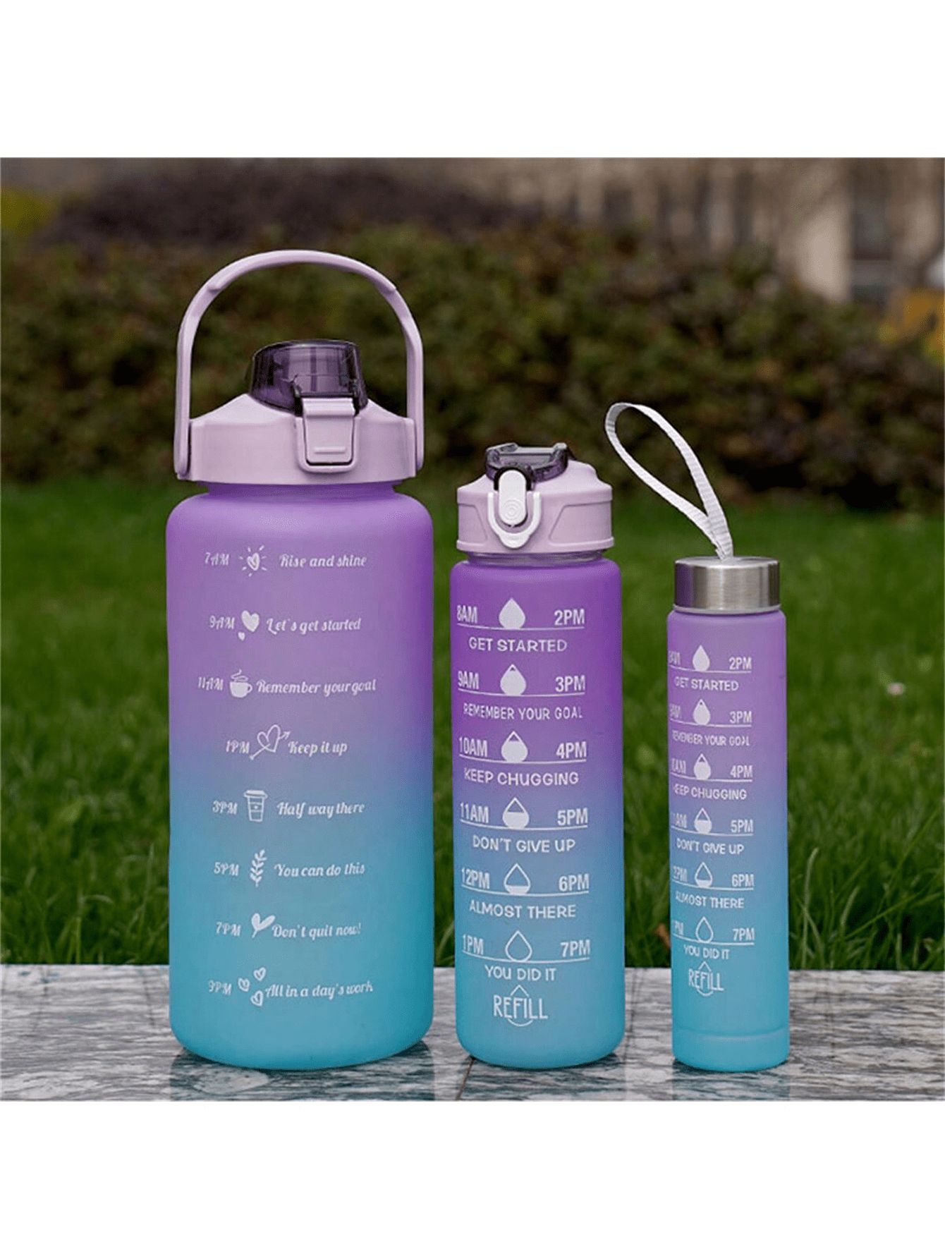 3-color gradient set of water cups, a set of three sizes, outdoor sports plastic water cups, large-capacity insulated sports kettle. Suitable for outdoor hiking, camping, picnicking, running for exercise, and traveling, and more.